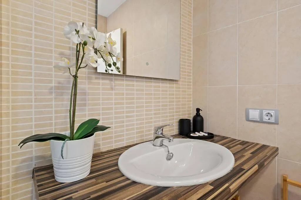 Estudio Nice Stay Dos Aceras Malaga Spain